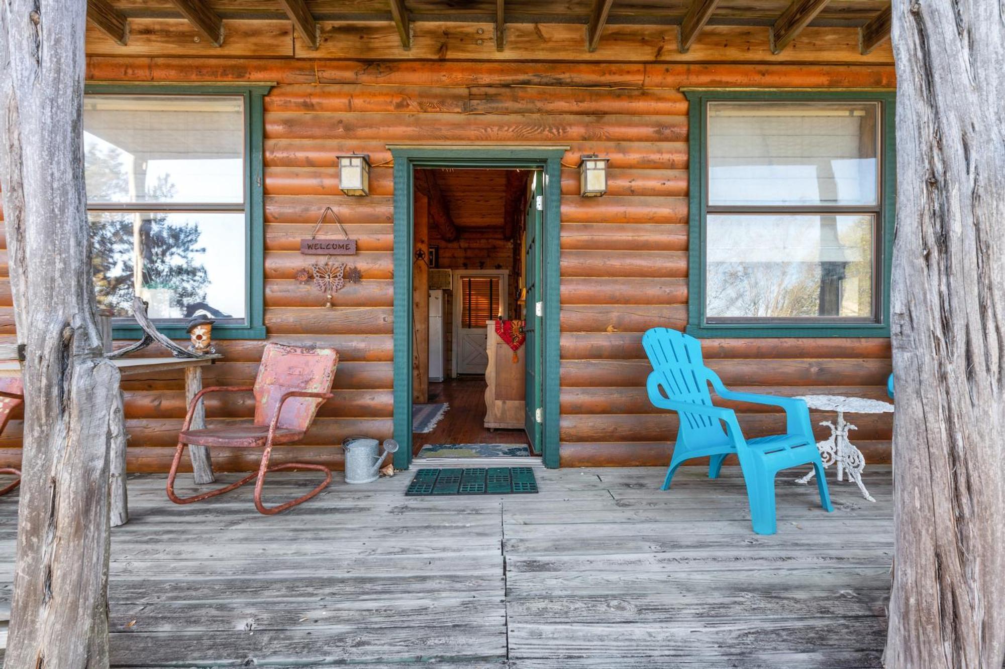 Mighty Oak Log Cabin Fredericksburg Exteriör bild